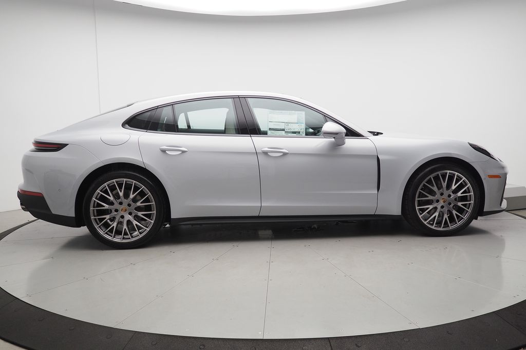 Thumbnail: 2026 Porsche Panamera - 4