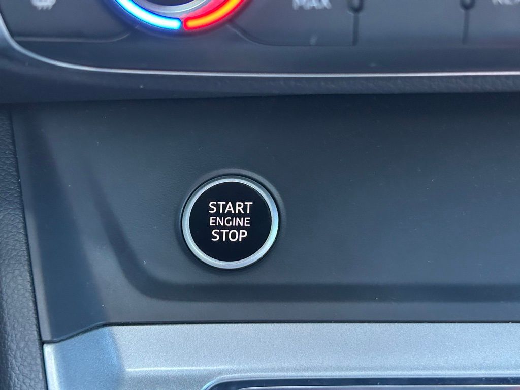 Thumbnail: 2022 Audi Q3 - 28