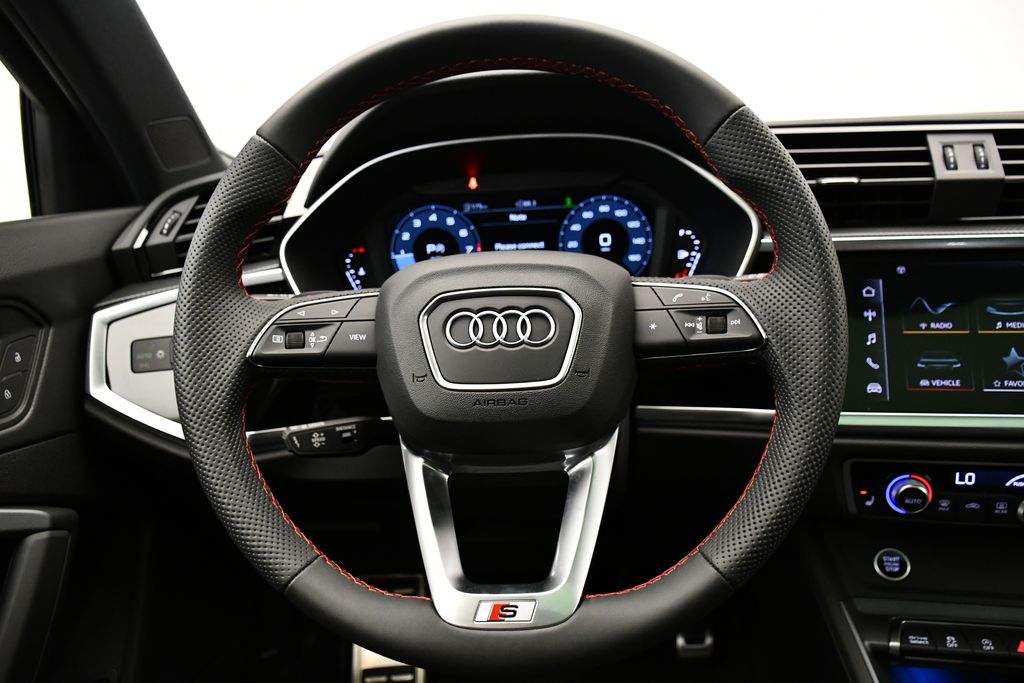 2025 Audi Q3  22
