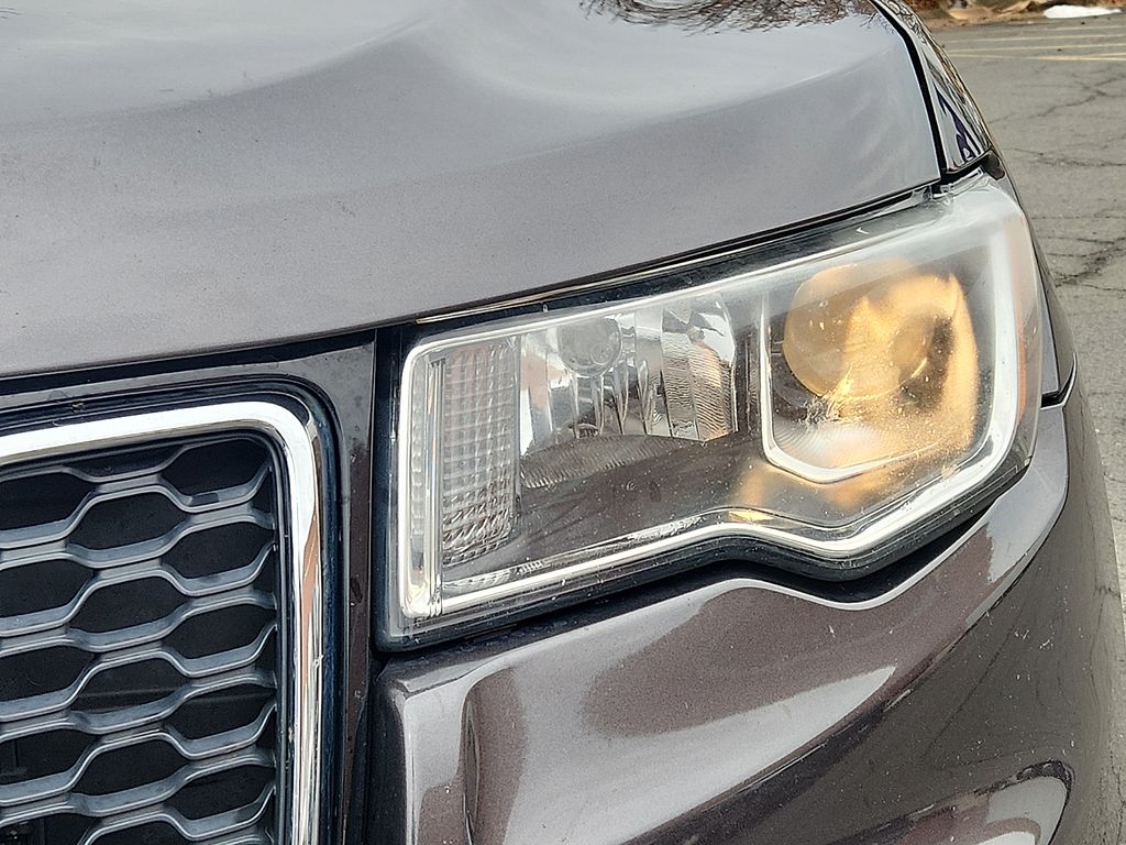 Thumbnail: 2018 Jeep Grand Cherokee - 9