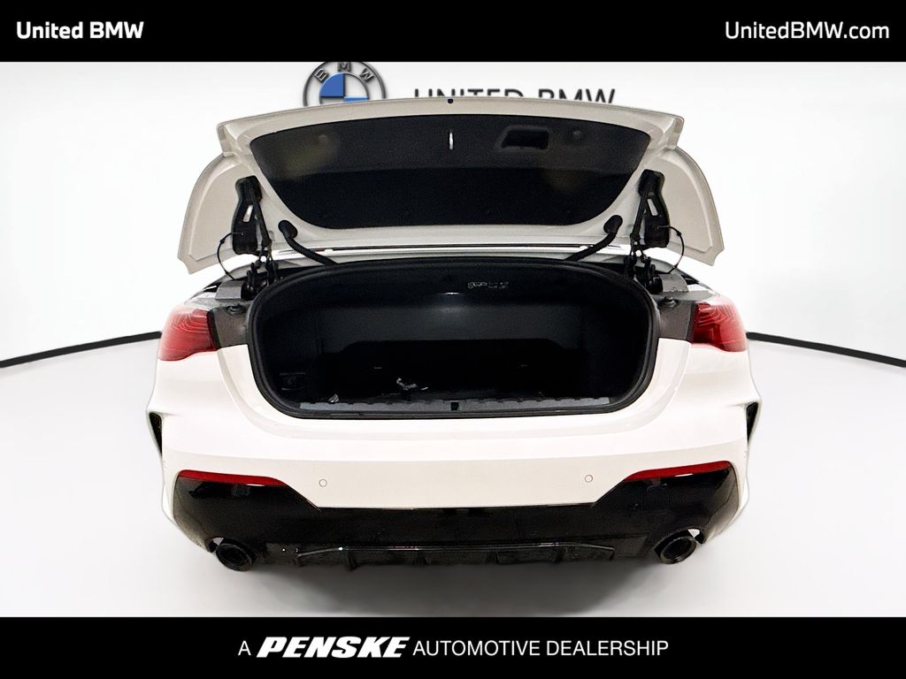 Thumbnail: 2026 BMW 4 Series - 13