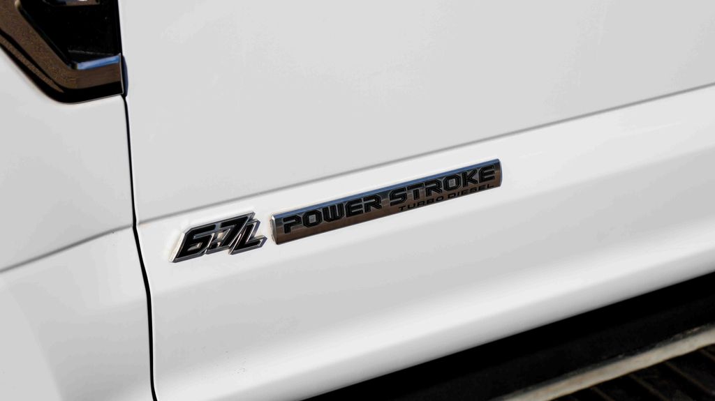 Used 2022 Ford Super Duty F-350 XLT 4D Crew Cab