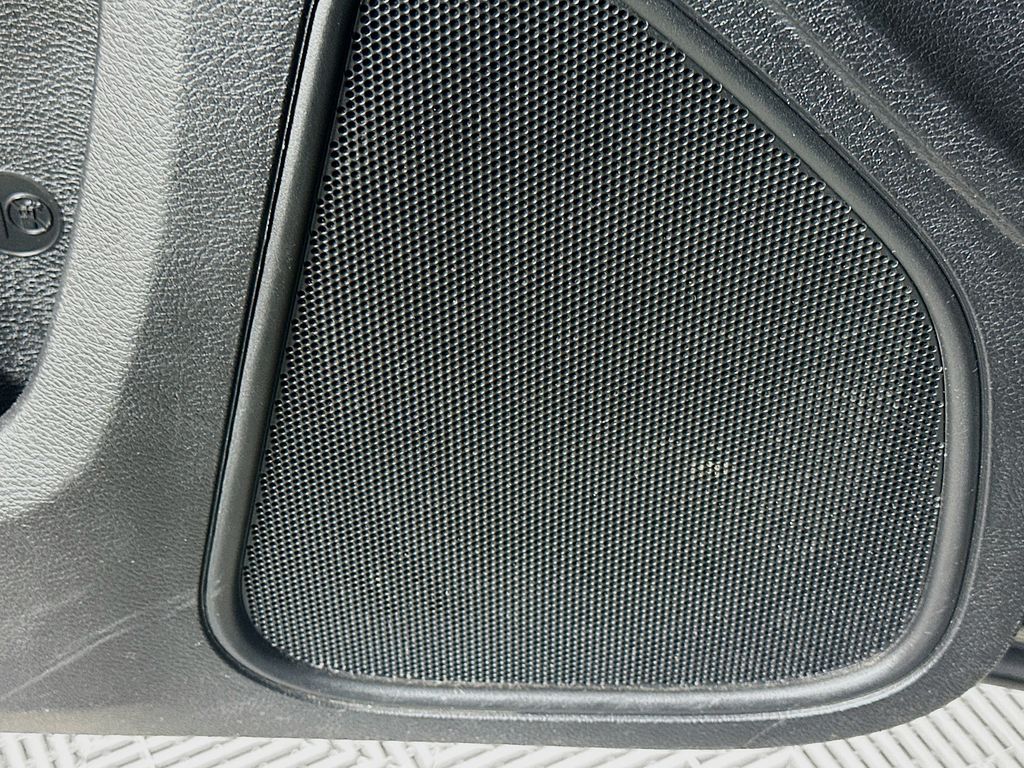 Thumbnail: 2020 Dodge Charger - 18