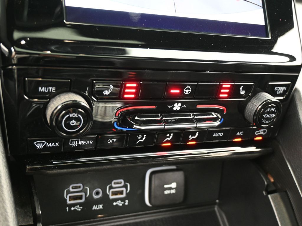 Used 2024 Bright White Clearcoat Jeep Altitude X image 22