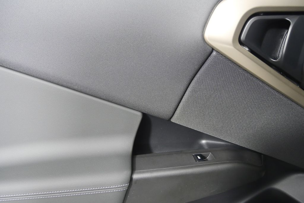 Thumbnail: 2025 BMW X3 - 13