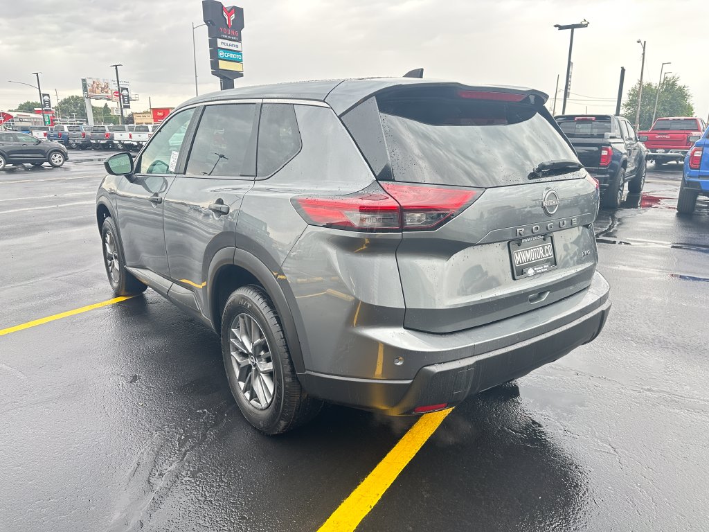 Used 2024 Nissan Rogue SUV