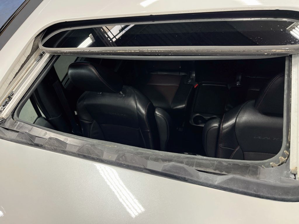 Used 2021 White Honda Black Edition image 23