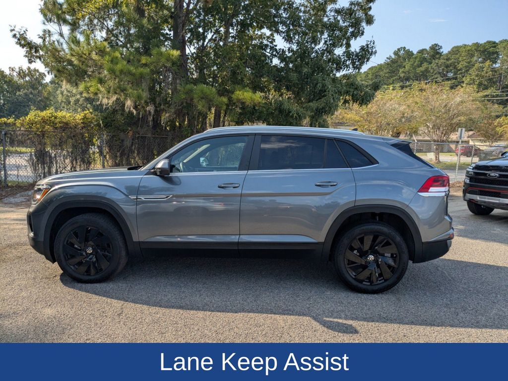 2024 Volkswagen Atlas Cross Sport 2.0T SE w/Technology