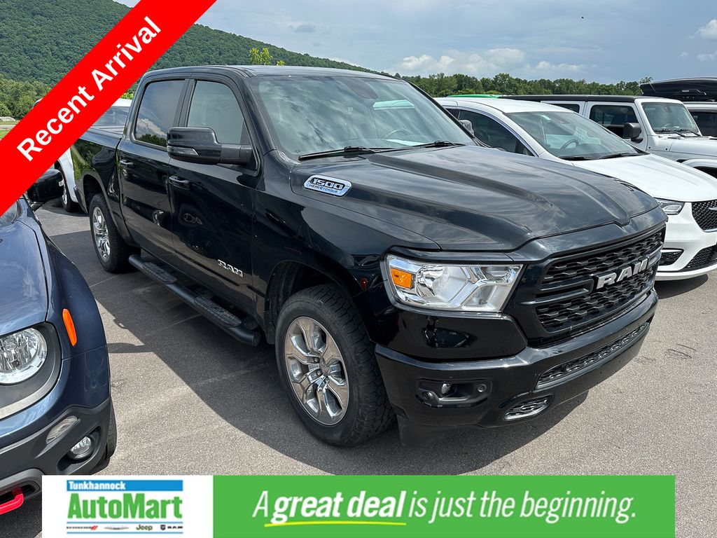 Diamond Black Crystal Pearlcoat 2023 RAM 1500 Pickup Truck Four-Wheel Drive 8-Speed Automatic