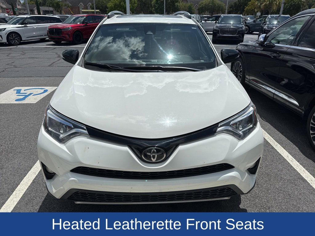 2017 Toyota RAV4 SE