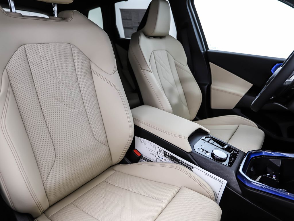 Thumbnail: 2025 BMW X3 - 31