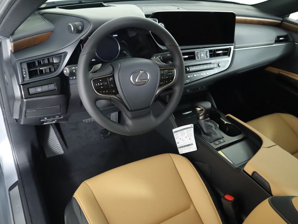 Thumbnail: 2025 Lexus ES - 10