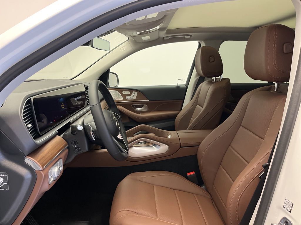 Thumbnail: 2026 Mercedes-Benz GLE - 12