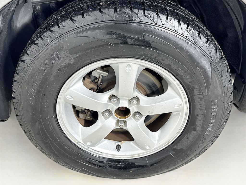 Used Car 2005 Mazda Tribute  S For Sale Under $10,000 In Austin, Texas