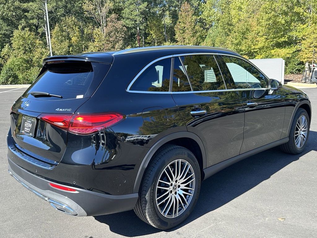 2024 Mercedes-Benz GLC GLC 300 24