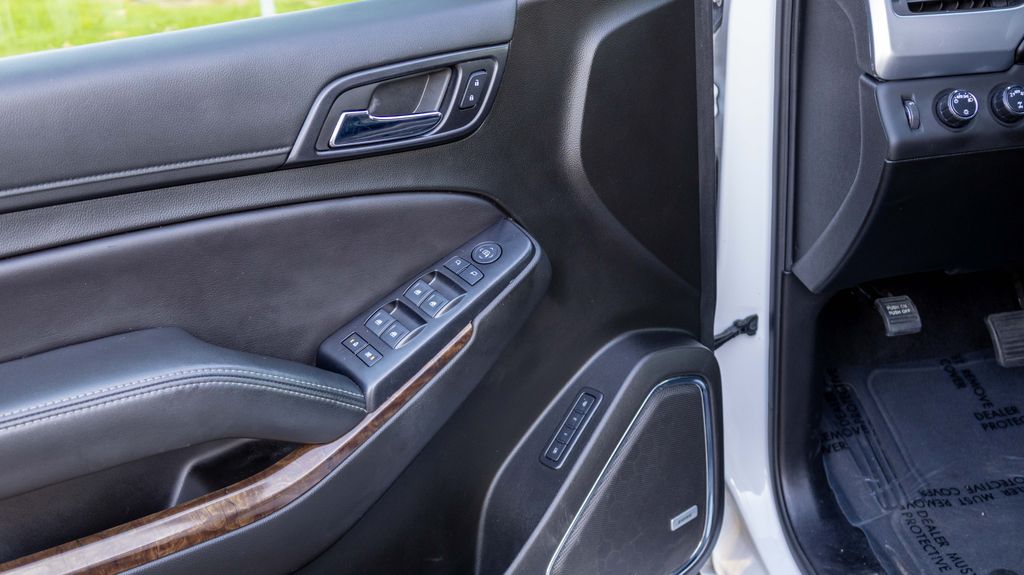 Used 2019 Chevrolet Suburban LT 4D Sport Utility