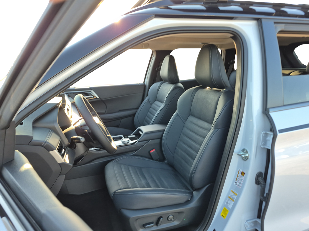 2026 Mitsubishi Outlander Trail Edition - 9