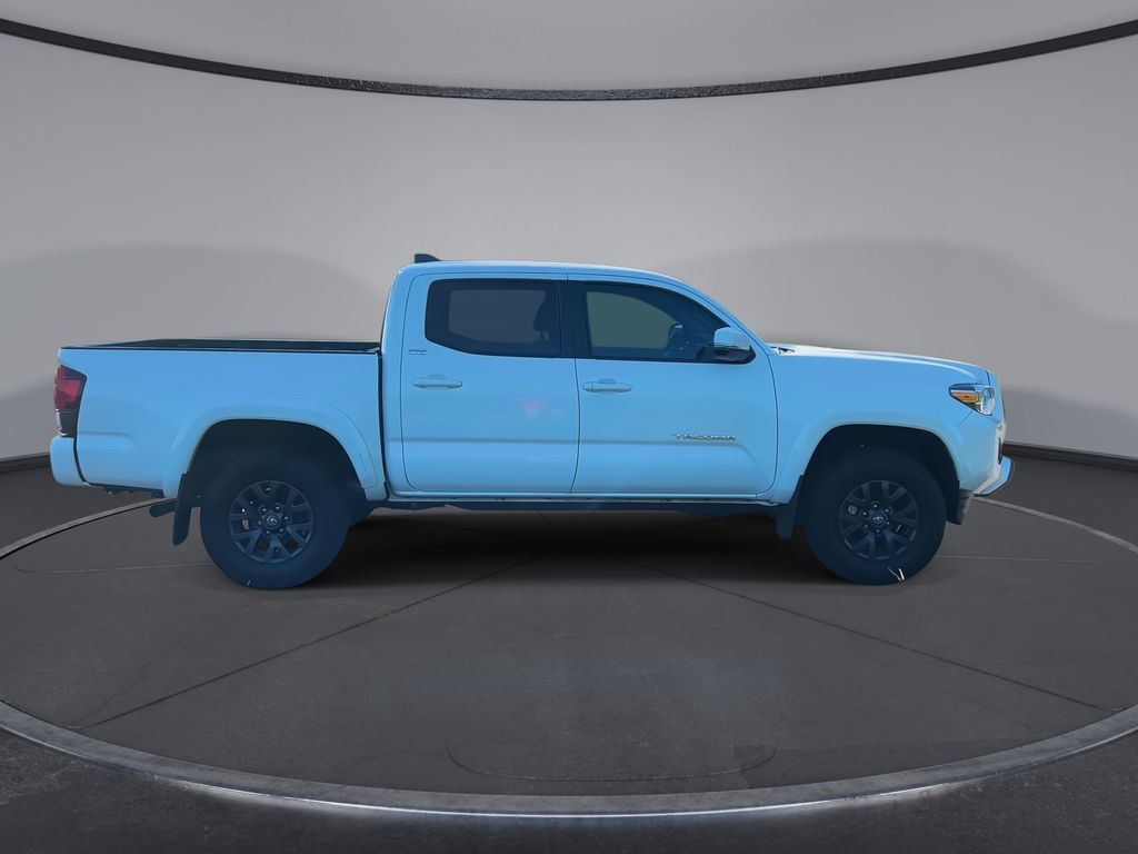 Thumbnail: 2023 Toyota Tacoma - 9