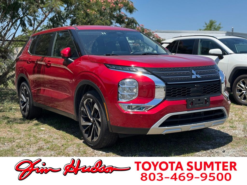 2024 Mitsubishi Outlander SE S-AWC's photo