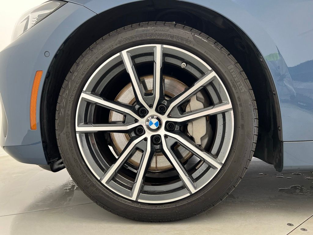 Thumbnail: 2025 BMW 4 Series - 28