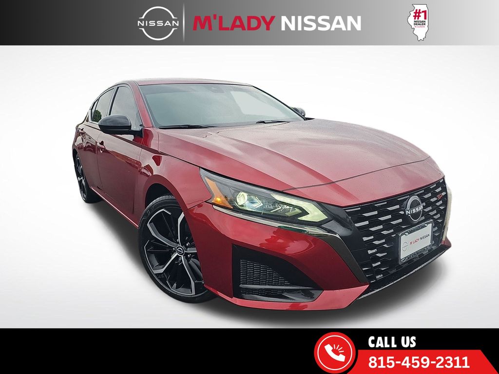 2024 Nissan Altima 2.5 SR's photo