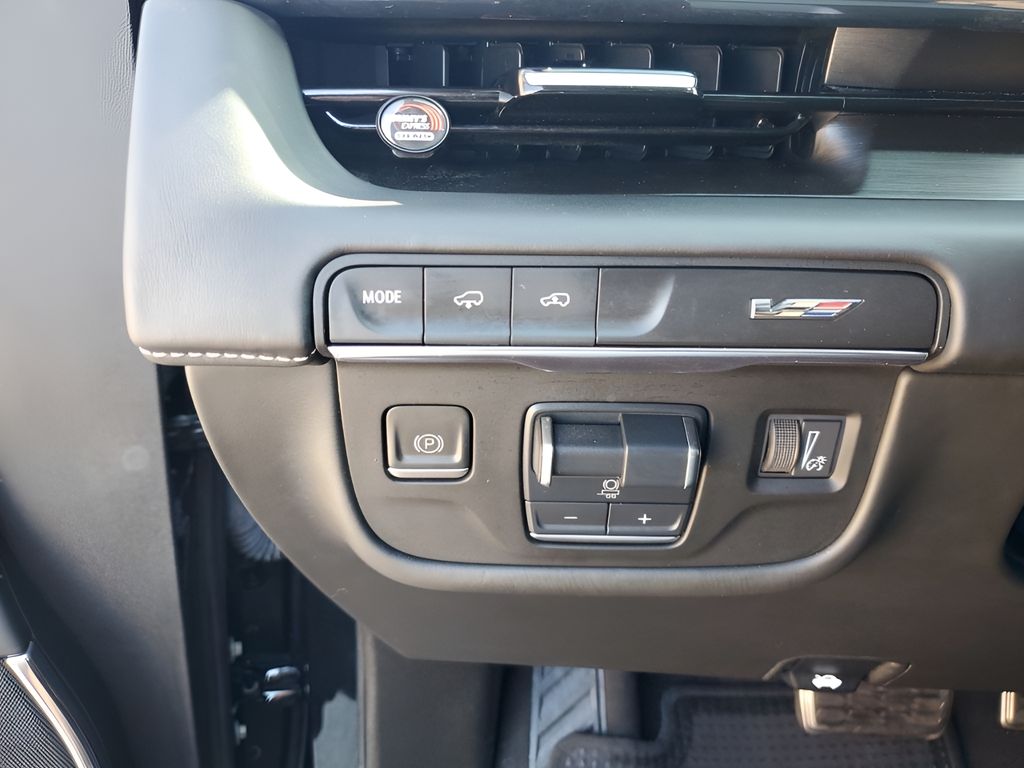 Used Car 2023 Cadillac Escalade  V-series For Sale Under $120,000 In Austin, Texas