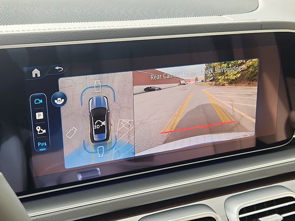 Thumbnail: 2026 Mercedes-Benz GLE - 13