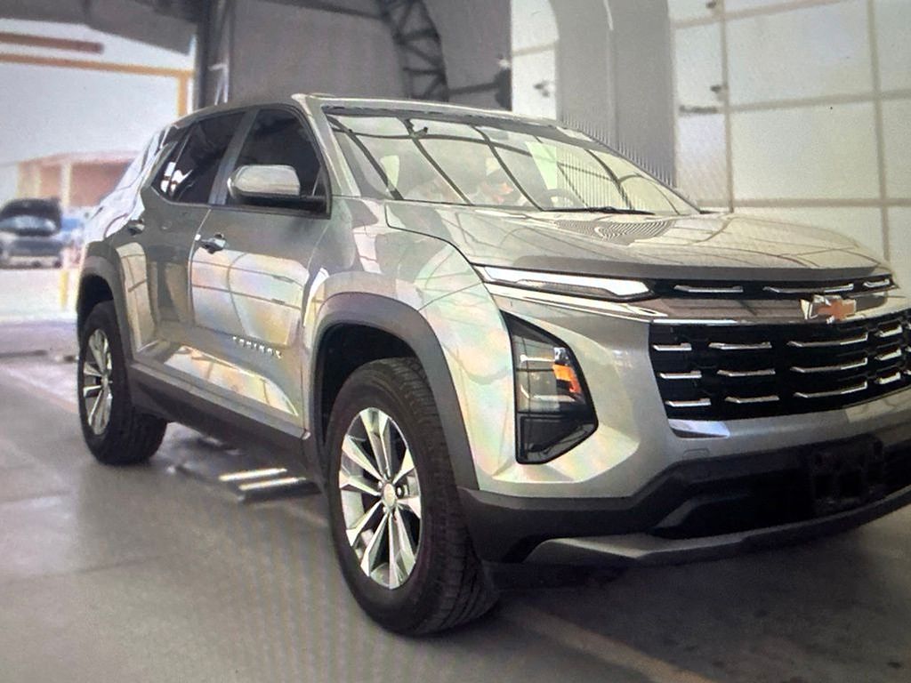 2025 Chevrolet Equinox LT - 3