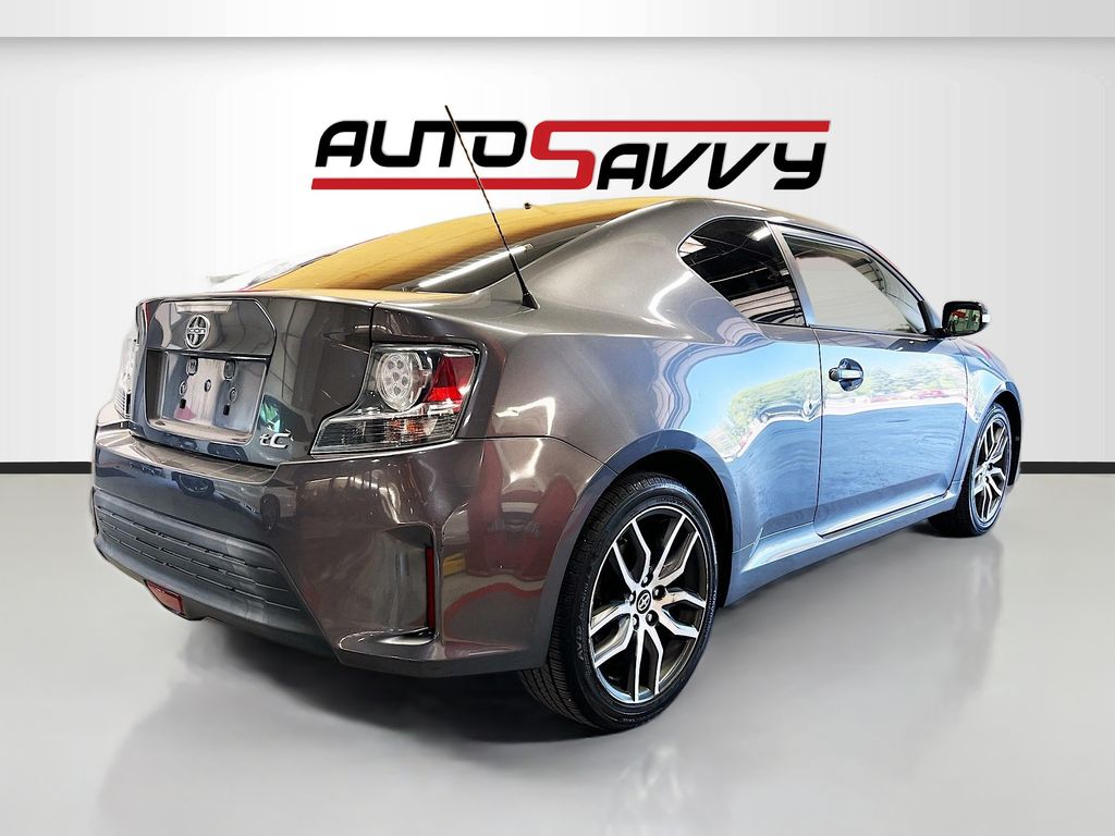 Used 2016 Gray Scion Base image 7