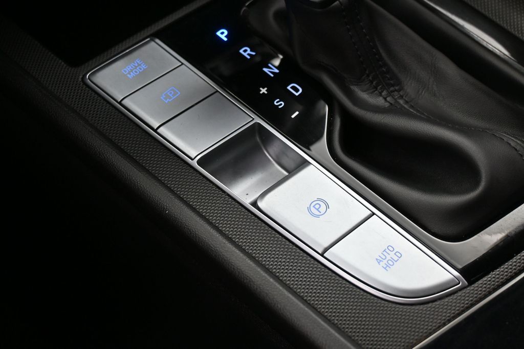 Used 2022 Electric Shadow Hyundai Blue image 21