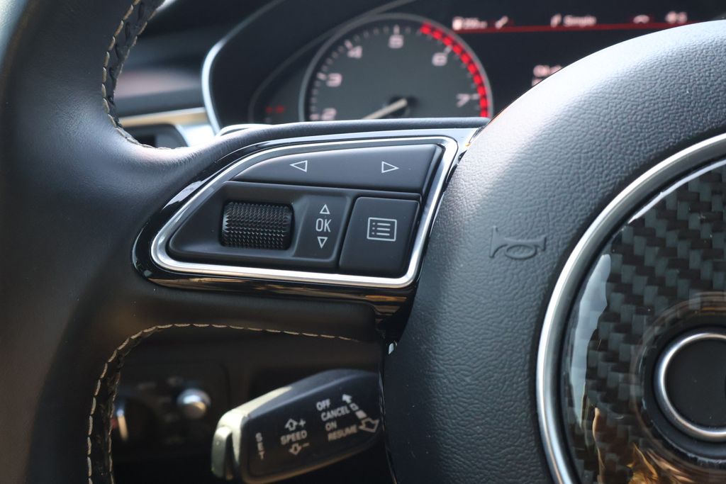 Thumbnail: 2016 Audi S6 - 21