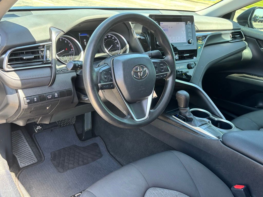 2023 Toyota Camry LE photo