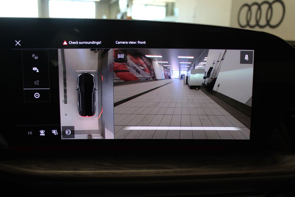 Thumbnail: 2025 Audi Q5 - 19