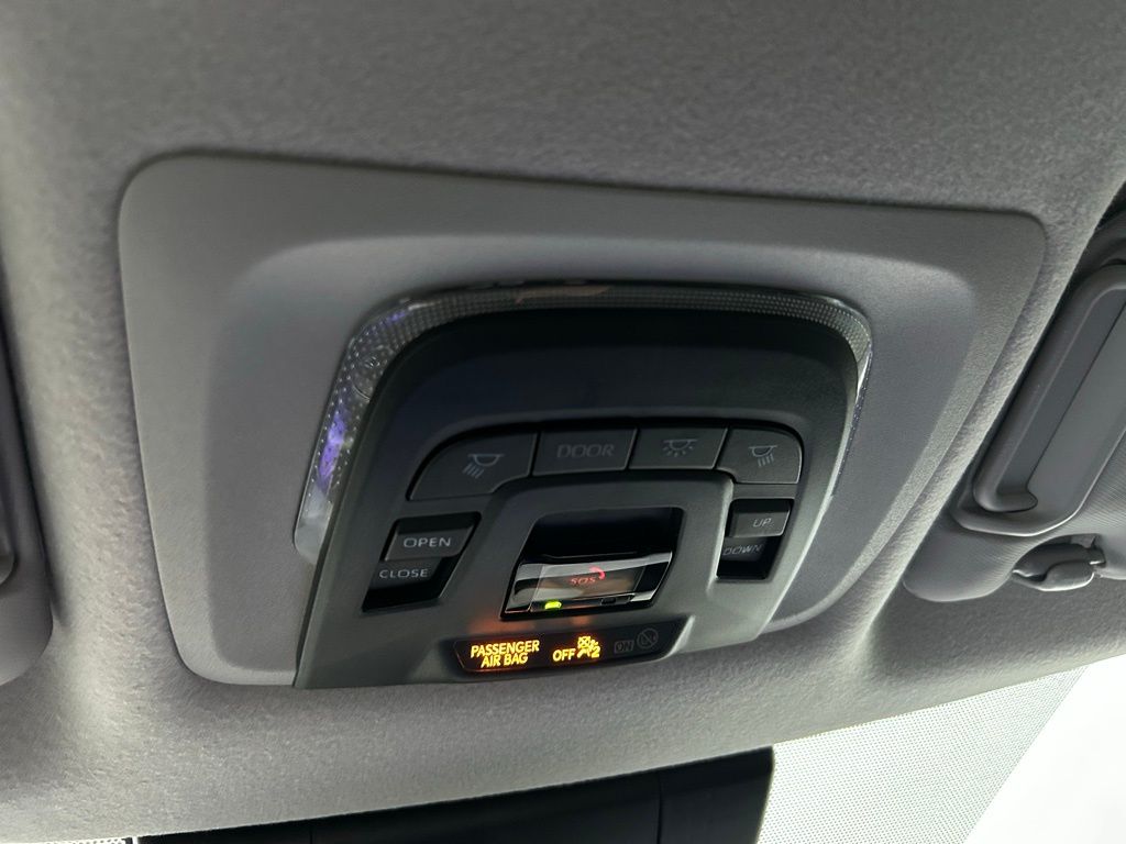 Thumbnail: 2023 Toyota Corolla Cross - 29