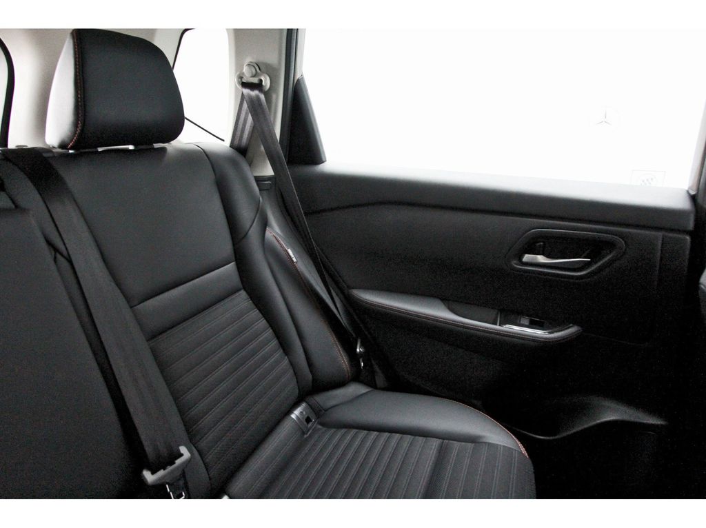 2026 Nissan Rogue Rock Creek - 9