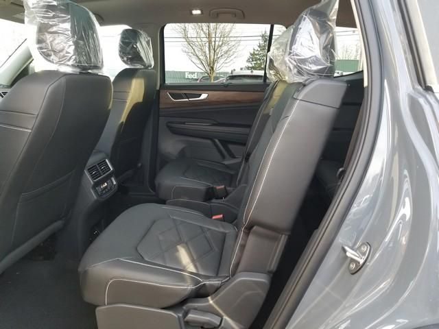 new 2026 Volkswagen Atlas car, priced at $50,870