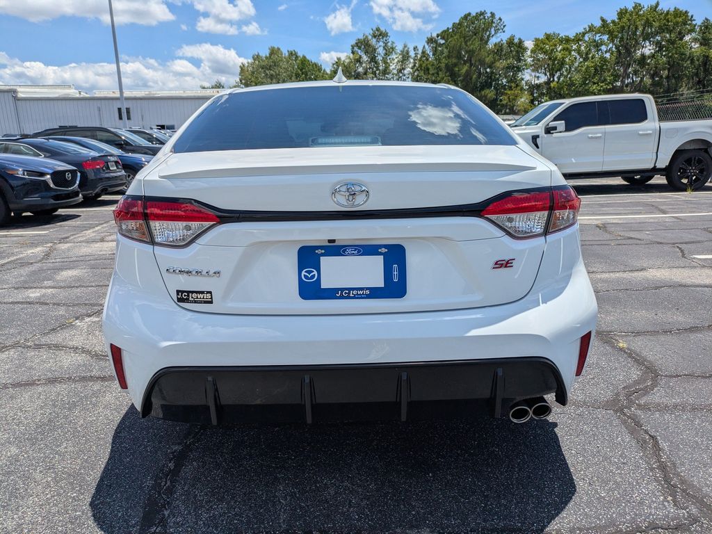 2025 Toyota Corolla SE