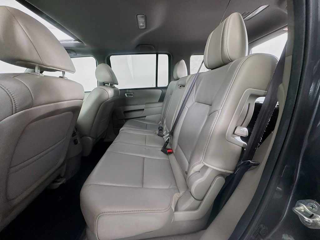 Used Car 2013 Honda Pilot  Ex-l For Sale Under $12,000 In Austin, Texas