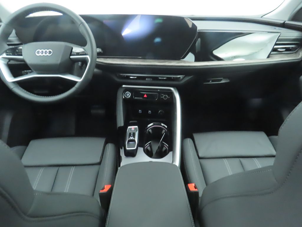 Thumbnail: 2025 Audi Q5 - 14