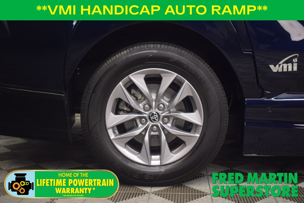 used 2022 Toyota Sienna car, priced at $63,000