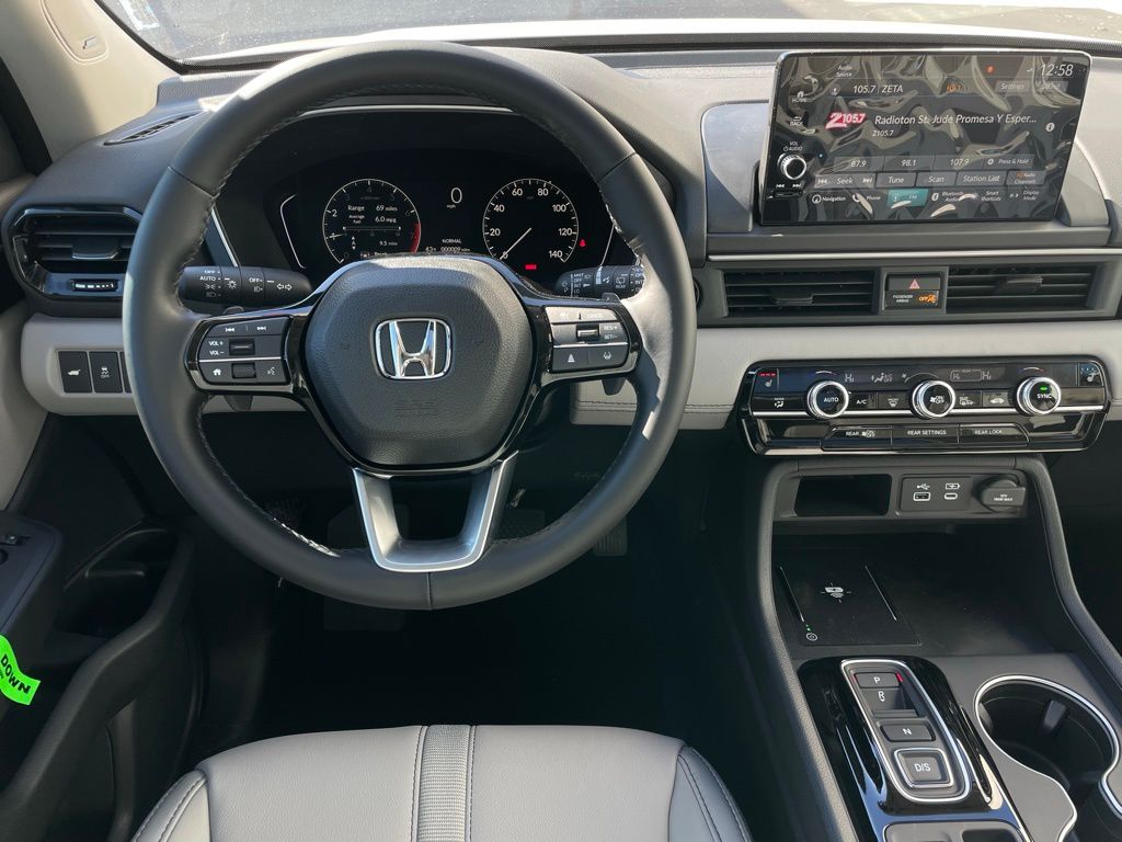 Thumbnail: 2025 Honda Pilot - 11