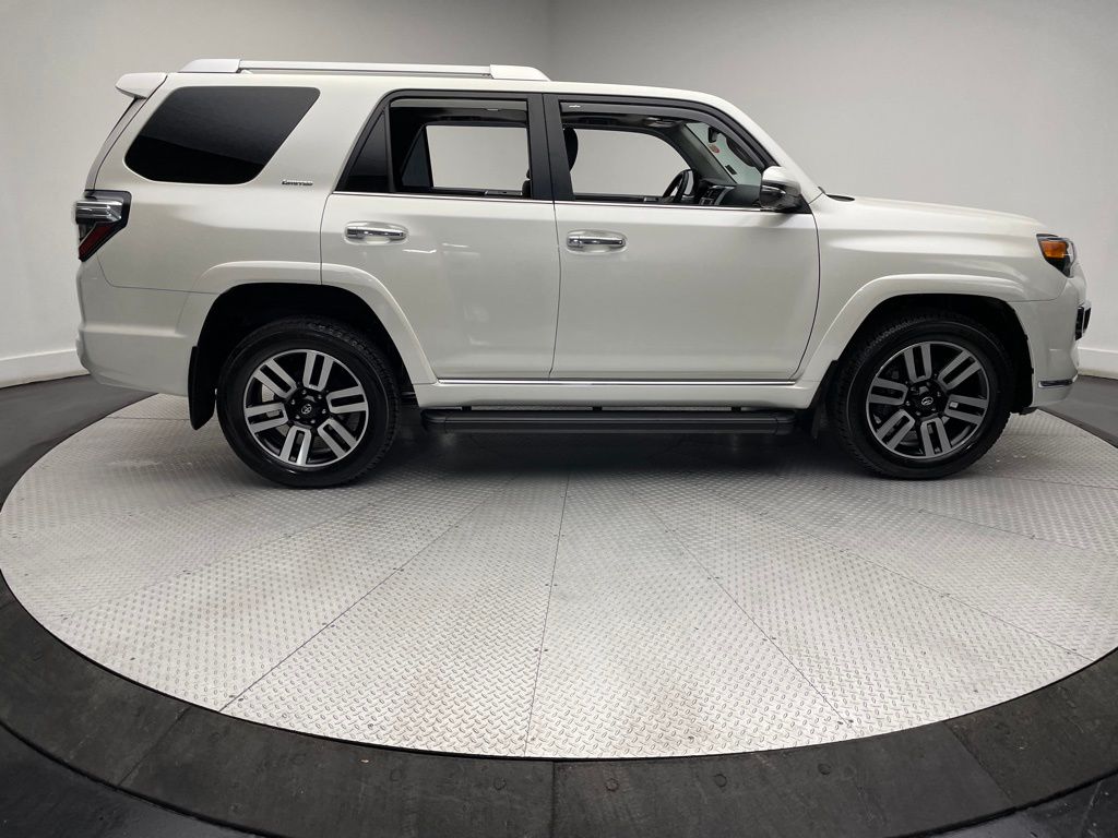 2023 Toyota 4Runner Limited 4