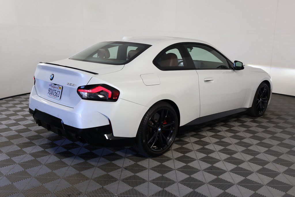 Thumbnail: 2023 BMW 2 Series - 4