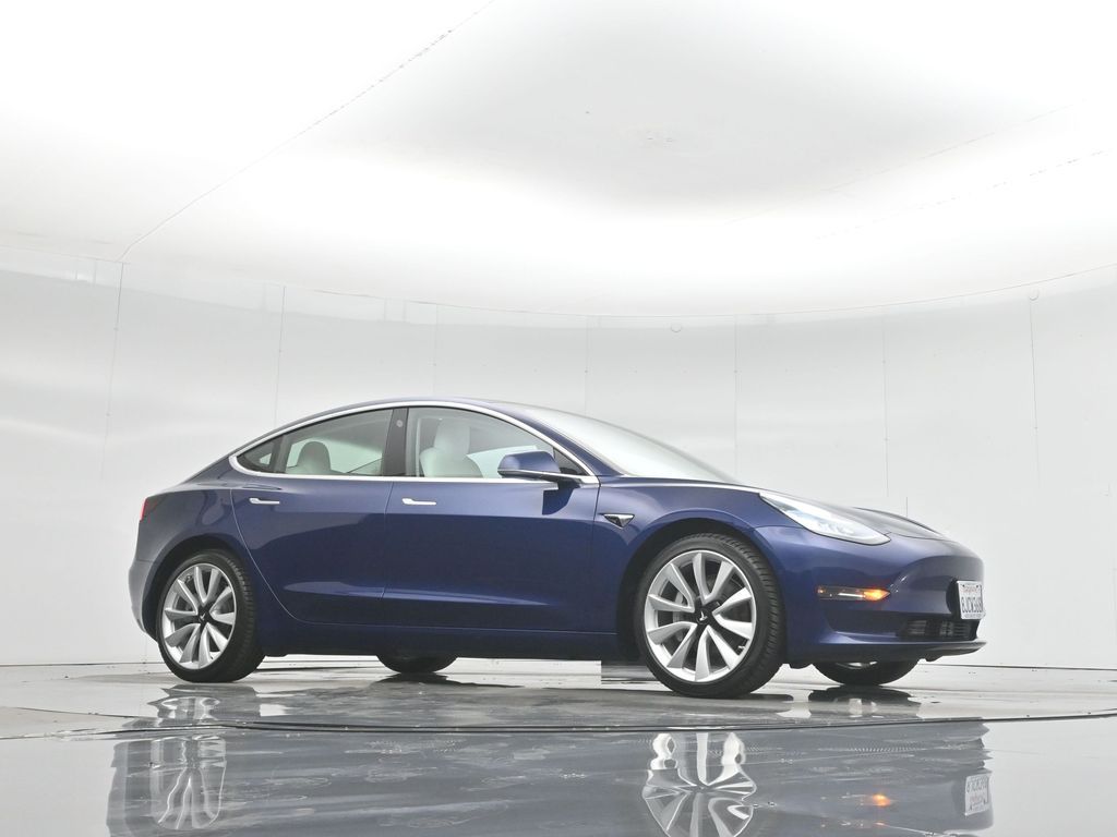 Used 2018 Tesla Model 3 Long Range Dual Motor with VIN 5YJ3E1EB3JF135359 for sale in Buena Park, CA