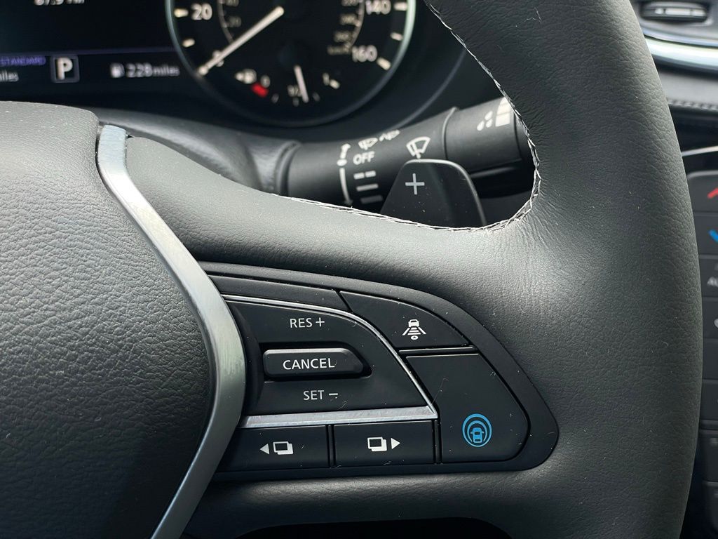 Thumbnail: 2025 INFINITI QX50 - 14