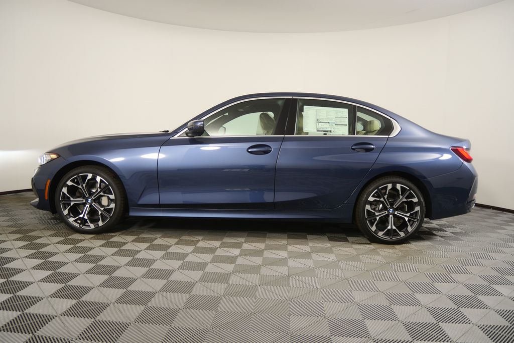 Thumbnail: 2026 BMW 3 Series - 6