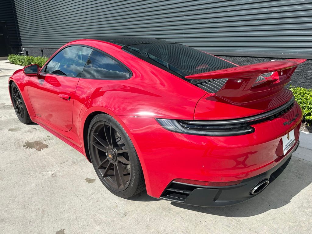 2022 Porsche 911 Carrera S 4