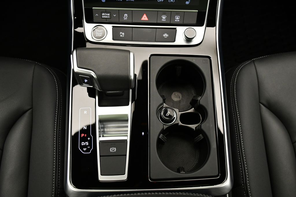 2025 Audi Q7 Premium 29