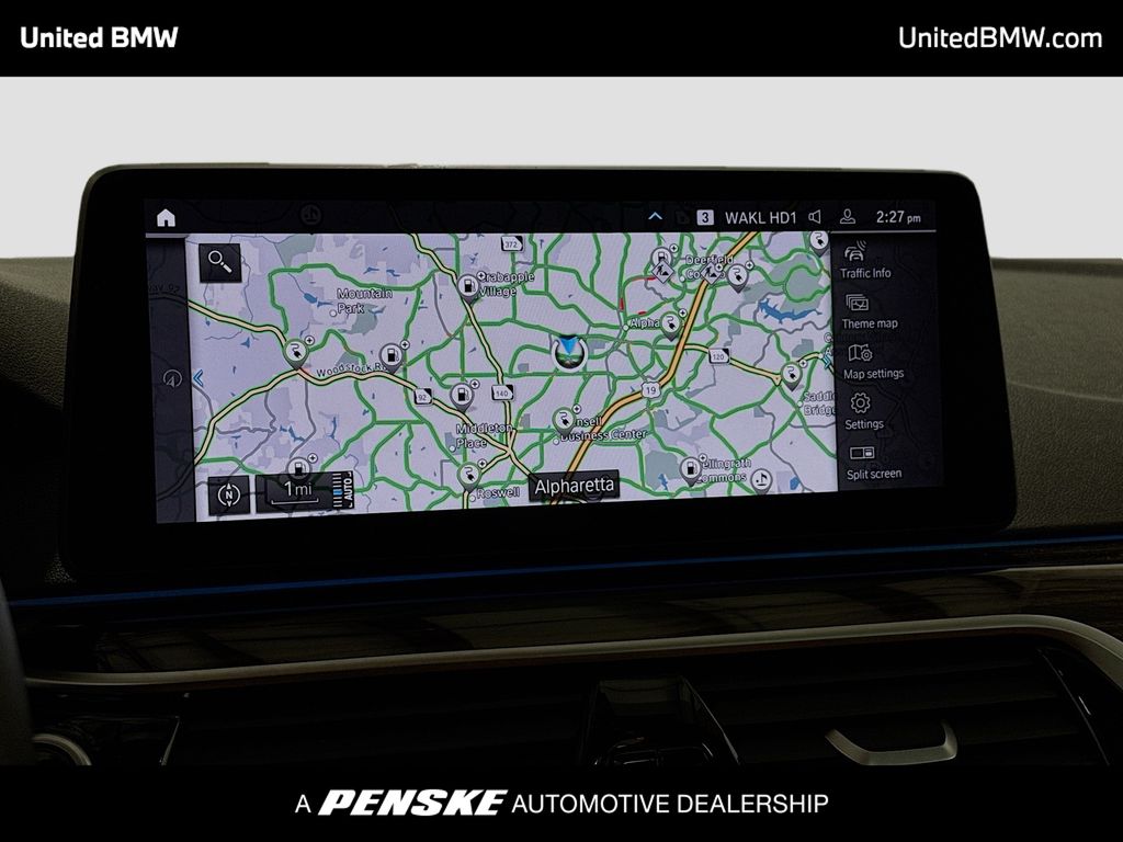 Thumbnail: 2023 BMW 5 Series - 10