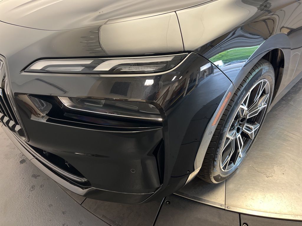 Thumbnail: 2024 BMW i7 - 9
